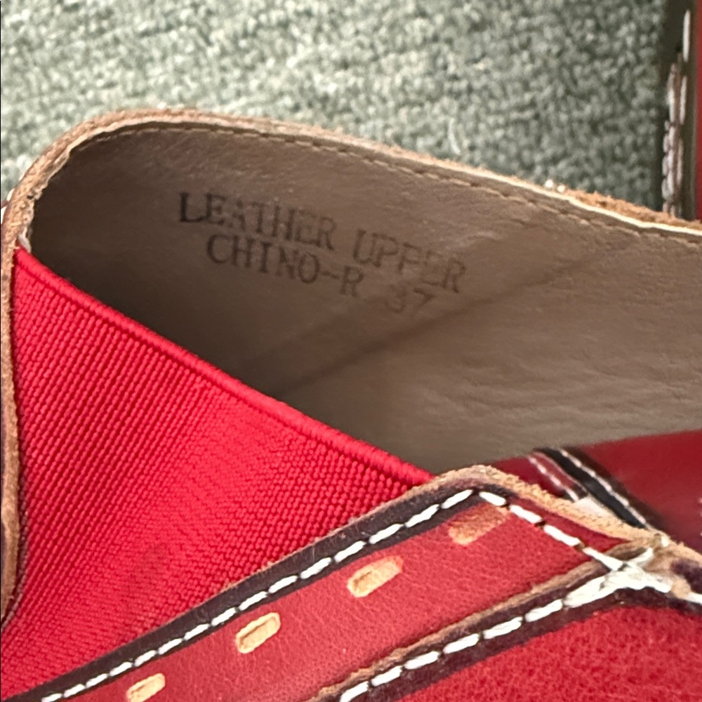 Red Leather Clogs - Picture 5 of 5